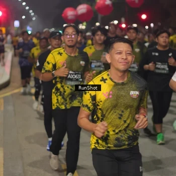 Runner Photo 7063785
