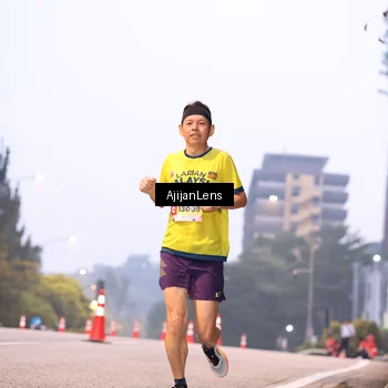Runner Photo 7063789