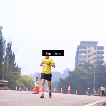 Runner Photo 7063804