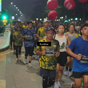 Runner Photo 7063808