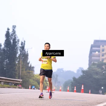 Runner Photo 7063827