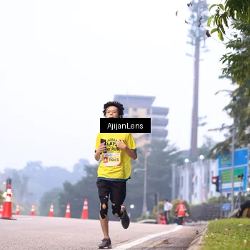 Runner Photo 7063848