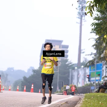 Runner Photo 7063852