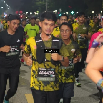 Runner Photo 7063861