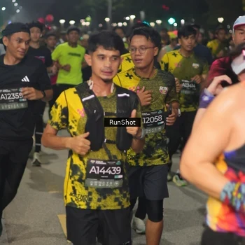 Runner Photo 7063865