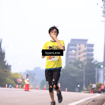 Runner Photo 7063877