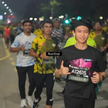 Runner Photo 7063883