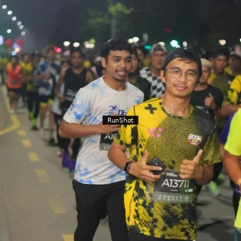 Runner Photo 7063887