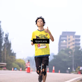 Runner Photo 7063895