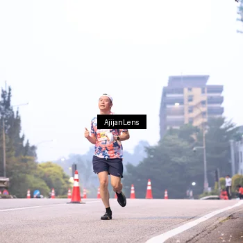 Runner Photo 7063906