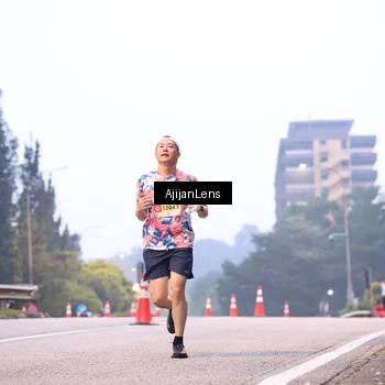 Runner Photo 7063921