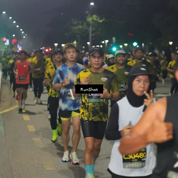 Runner Photo 7063924