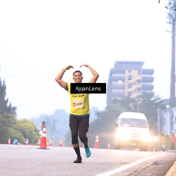 Runner Photo 7063937