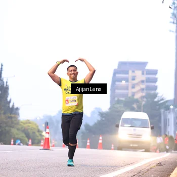 Runner Photo 7063949