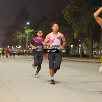 Runner Photo 7063956