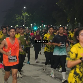 Runner Photo 7063970