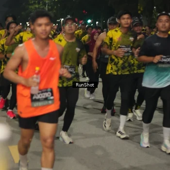 Runner Photo 7063972