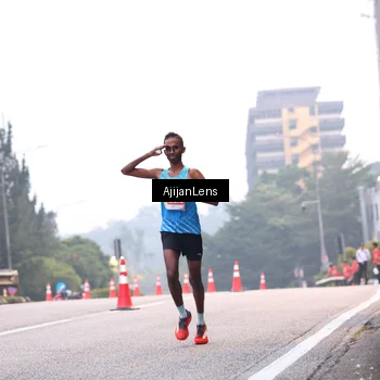 Runner Photo 7063984