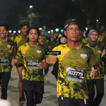 Runner Photo 7063999