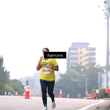 Runner Photo 7064010