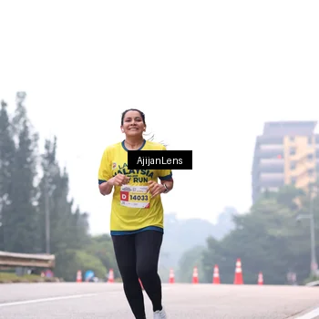 Runner Photo 7064025