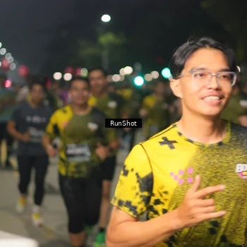 Runner Photo 7064033