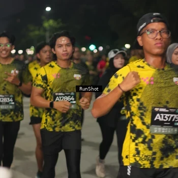 Runner Photo 7064035