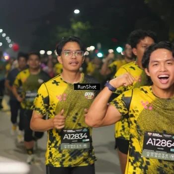 Runner Photo 7064038