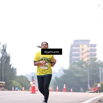 Runner Photo 7064044