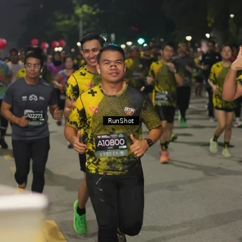 Runner Photo 7064052