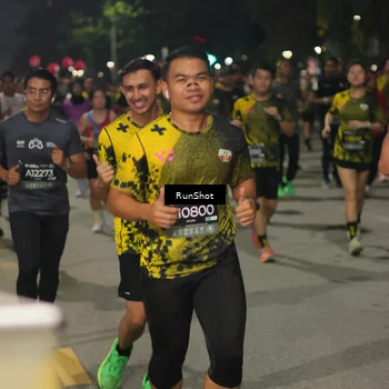 Runner Photo 7064059