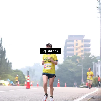 Runner Photo 7064066