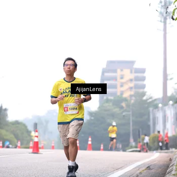 Runner Photo 7064075