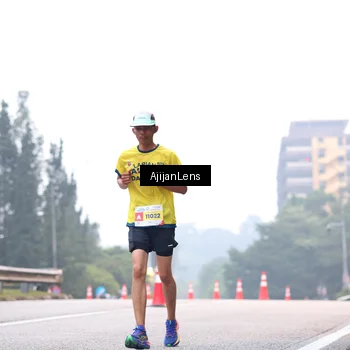 Runner Photo 7064091