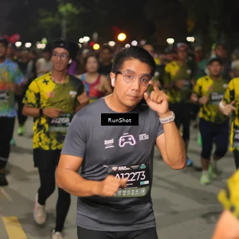 Runner Photo 7064095