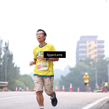 Runner Photo 7064097
