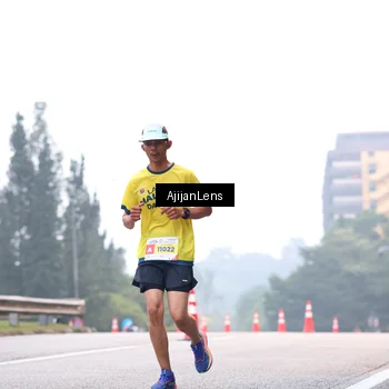 Runner Photo 7064099