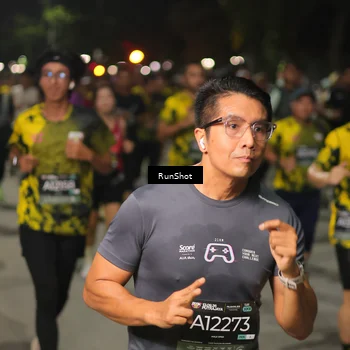 Runner Photo 7064106