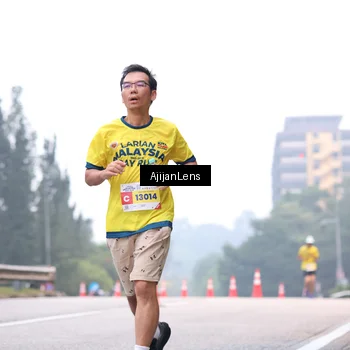Runner Photo 7064114