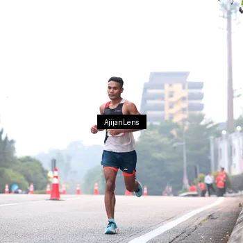 Runner Photo 7064118