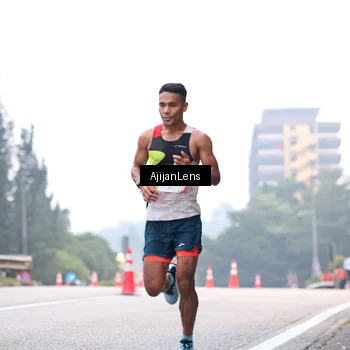 Runner Photo 7064128