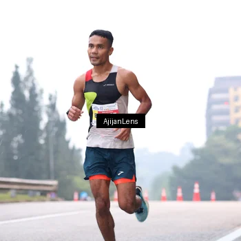 Runner Photo 7064130