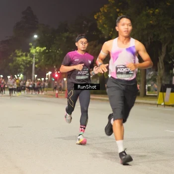 Runner Photo 7064168