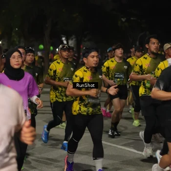 Runner Photo 7064178
