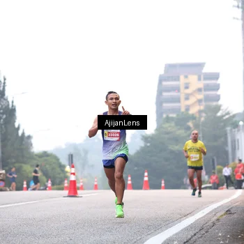Runner Photo 7064184