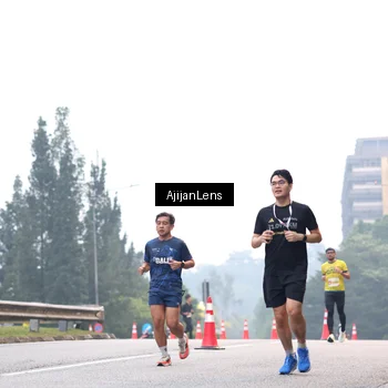 Runner Photo 7064194