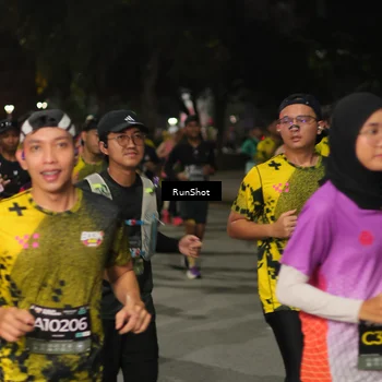 Runner Photo 7064196