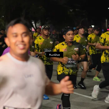 Runner Photo 7064197