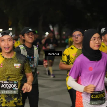 Runner Photo 7064198