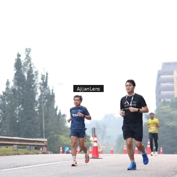 Runner Photo 7064207